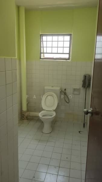 Pangsapuri untuk Disewa di Taman Pandan Perdana - Paul Po - Bathroom - PropertyGuru.com.my