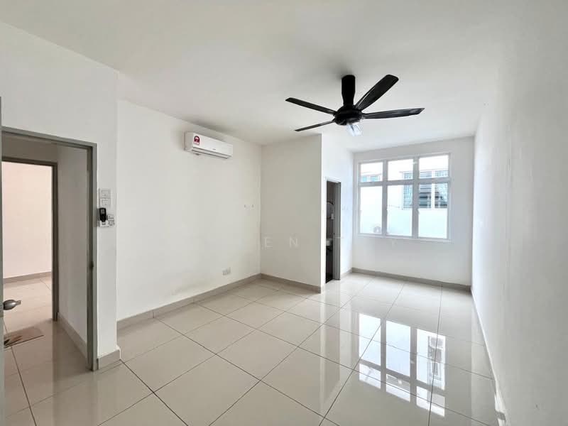 Rumah Teres 3 Tingkat untuk Disewa di Iskandar Puteri (Nusajaya) (Johor) - Warren Tay - PropertyGuru.com.my