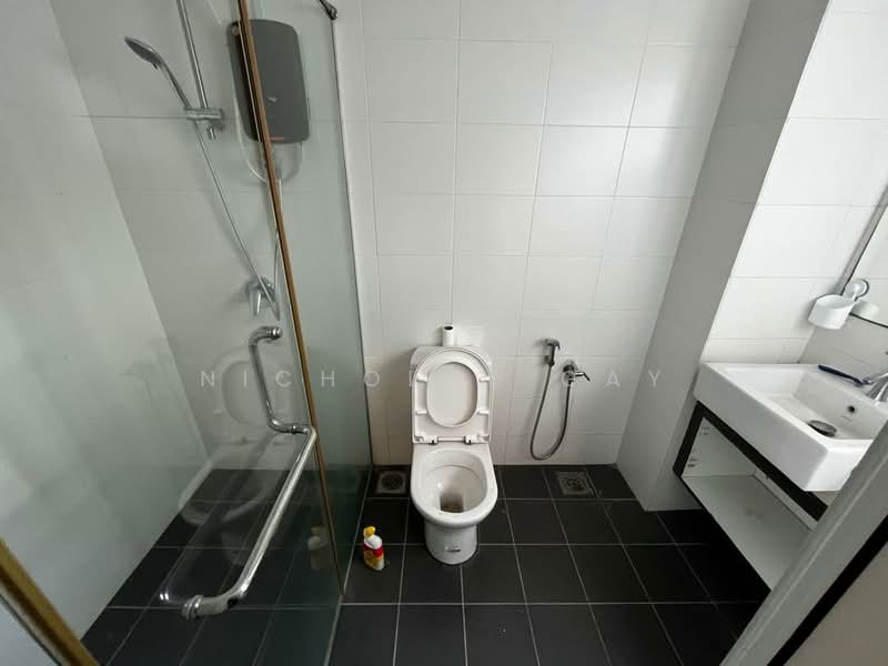 Condominium for Rent at Bukit Robson Condominium - Nicholas Gay - Bathroom - PropertyGuru.com.my