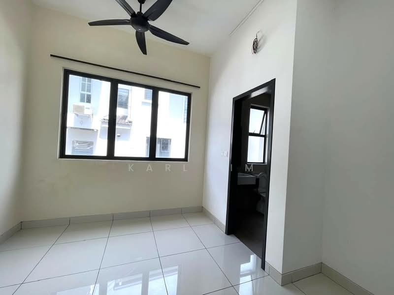 2-storey Terraced House for Sale in Taman Glenmarie (Johor Bahru) - Karl Lim - Interior - PropertyGuru.com.my