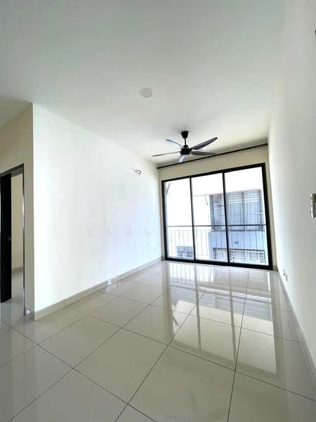 2-storey Terraced House for Sale in Taman Glenmarie (Johor Bahru) - Karl Lim - Living Room - PropertyGuru.com.my