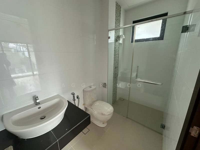 Semi-Detached House for Sale in Ampang (Selangor) - Jagger Moo - Bathroom - PropertyGuru.com.my