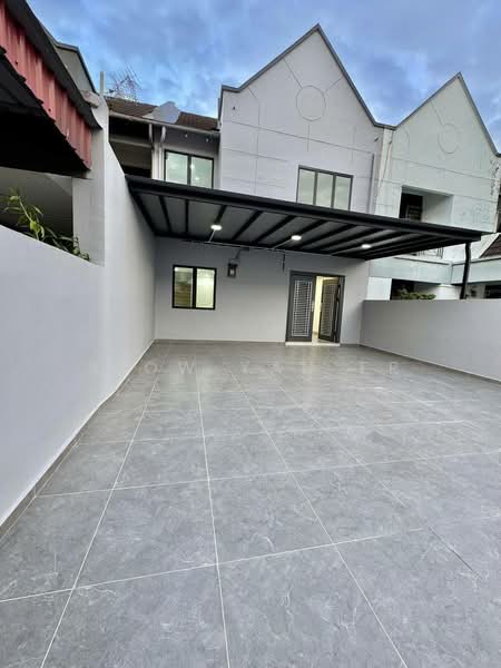 Rumah Teres 2 Tingkat untuk Dijual di Bandar Baru Permas Jaya (Permas Jaya) - Siow Yan Er - Exterior - PropertyGuru.com.my
