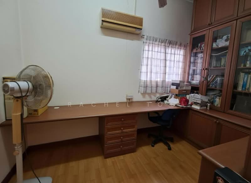 2-storey Terraced House for Sale in Bukit Jelutong (Shah Alam) - Rachel Too - Study - PropertyGuru.com.my