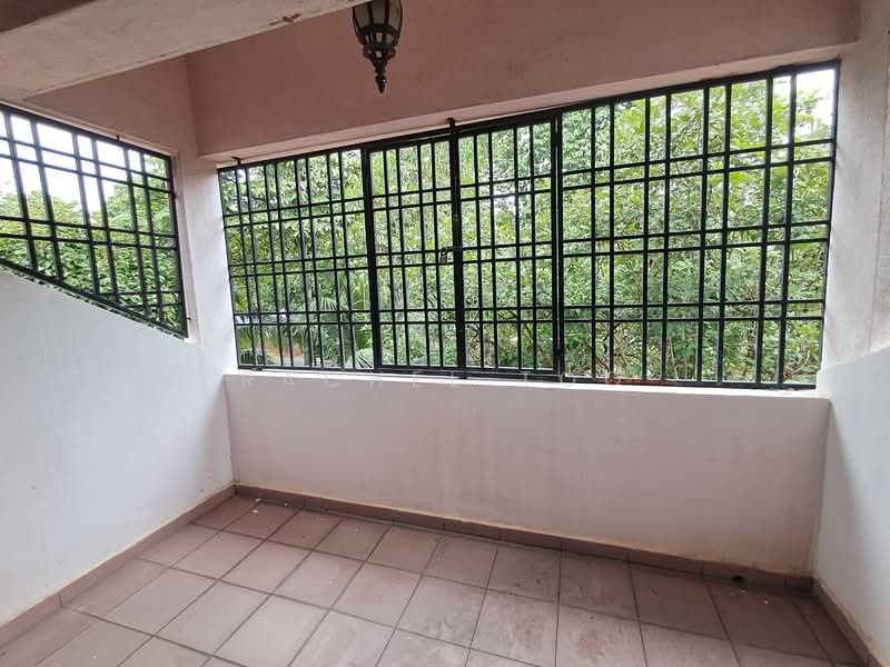 2-storey Terraced House for Sale in Bukit Jelutong (Shah Alam) - Rachel Too - Balcony - PropertyGuru.com.my