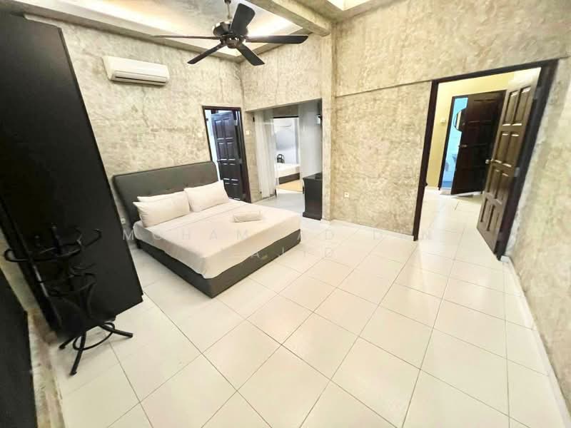 2-storey Terraced House for Sale in Ampang (Selangor) - Mohammad Din Majid - Bedroom - PropertyGuru.com.my