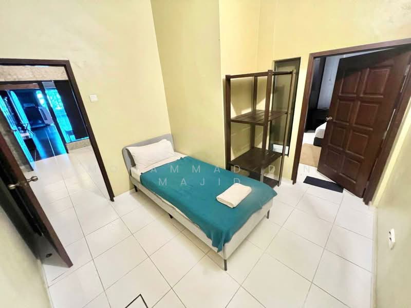 2-storey Terraced House for Sale in Ampang (Selangor) - Mohammad Din Majid - Bedroom - PropertyGuru.com.my