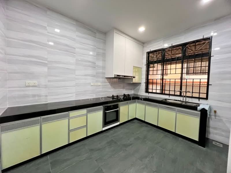 Rumah Berkembar untuk Dijual di Taman Johor Jaya (Johor Bahru) - Ing Xin - PropertyGuru.com.my