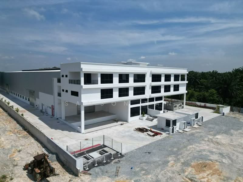Factory for Rent in Kampung Bukit Changgang (Tanjong Duabelas) - Samson Tan - Exterior - PropertyGuru.com.my