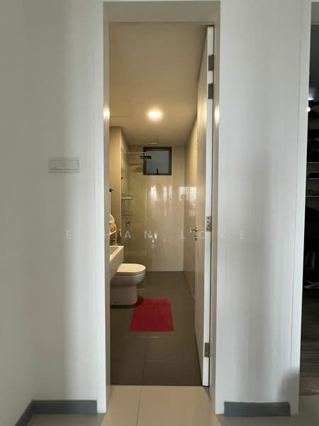 Servis Apartment untuk Dijual di United Point (Residensi Berpadu) - Ethan Loke - Bathroom - PropertyGuru.com.my
