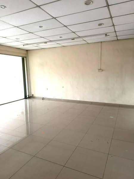 Kedai / Pejabat untuk Dijual di Taman Ungku Tun Aminah (Skudai) - Karl Lim - Interior - PropertyGuru.com.my
