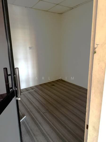 Kedai / Pejabat untuk Dijual di Taman Ungku Tun Aminah (Skudai) - Karl Lim - Interior - PropertyGuru.com.my