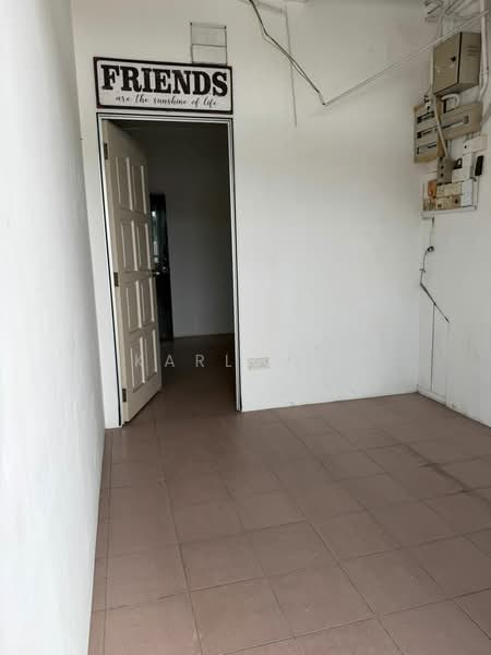 Kedai / Pejabat untuk Dijual di Taman Ungku Tun Aminah (Skudai) - Karl Lim - Interior - PropertyGuru.com.my