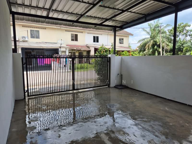 2-storey Terraced House for Sale in Bandar Springhill (Port Dickson) - Hana Zaini - Exterior - PropertyGuru.com.my