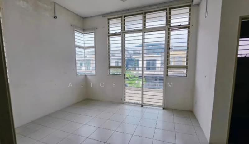 Rumah Kluster untuk Disewa di Bandar Saujana Putra (Tanjong Duabelas) - Alice Kham - Interior - PropertyGuru.com.my