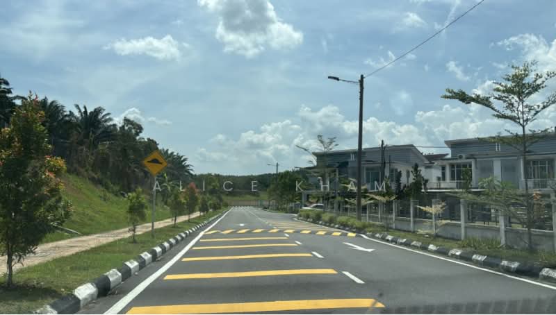 Rumah Kluster untuk Disewa di Bandar Saujana Putra (Tanjong Duabelas) - Alice Kham - Exterior - PropertyGuru.com.my