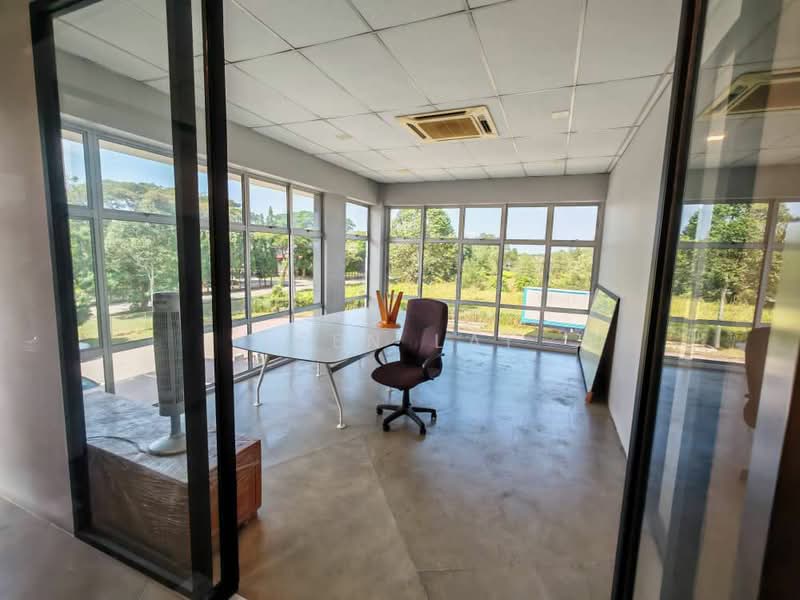 Cluster Factory for Rent in Kulai (Johor) - Leen Lai - Interior - PropertyGuru.com.my