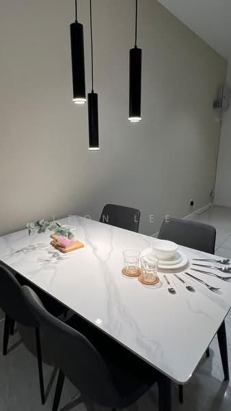 Servis Apartment untuk Dijual di Quill Residence - Leon Lee - Dining Room - PropertyGuru.com.my