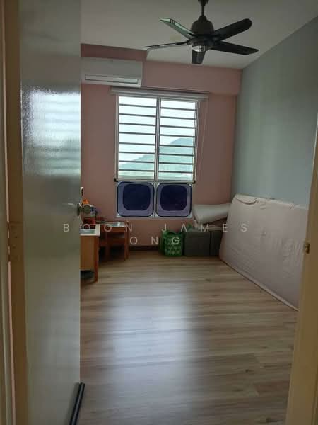 Pangsapuri untuk Dijual di Skyridge Apartment - Boon James Ong - Bedroom - PropertyGuru.com.my