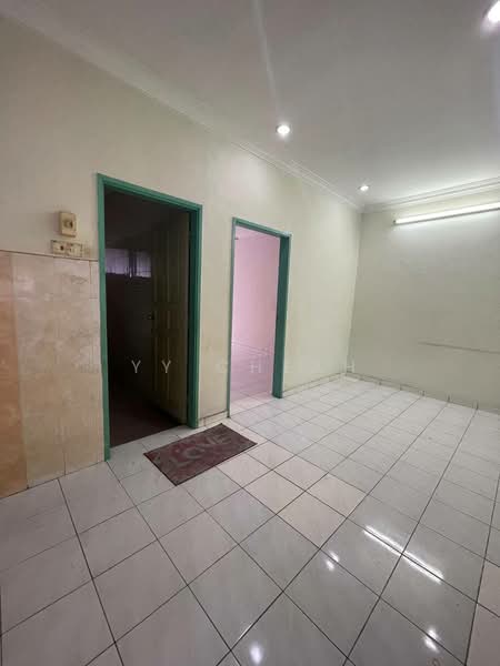 Semi-Detached House for Sale in Taman Sinfar (Ipoh) - YY Cheah - Interior - PropertyGuru.com.my