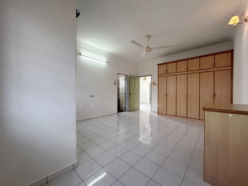 Semi-Detached House for Sale in Taman Sinfar (Ipoh) - YY Cheah - Interior - PropertyGuru.com.my