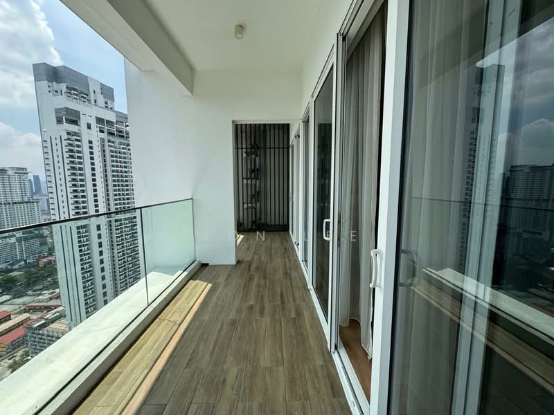Servis Apartment untuk Dijual di Quill Residence - Leon Lee - Balcony - PropertyGuru.com.my
