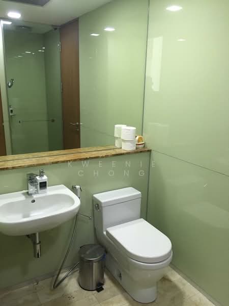 Service Residence for Sale at Soho Suites Serviced Residence @ KLCC - Kweenie Chong - Bathroom - PropertyGuru.com.my