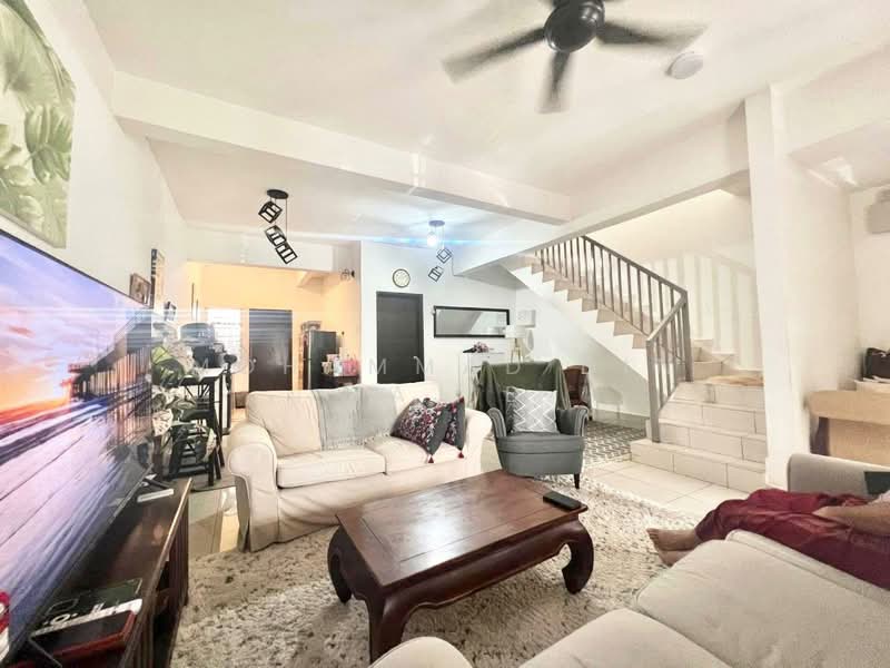 Rumah Teres 2 Tingkat untuk Dijual di Sungai Buloh (Selangor) - Mohammad Din Majid - Living Room - PropertyGuru.com.my