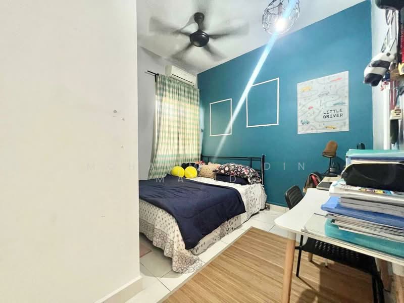 Rumah Teres 2 Tingkat untuk Dijual di Sungai Buloh (Selangor) - Mohammad Din Majid - Bedroom - PropertyGuru.com.my