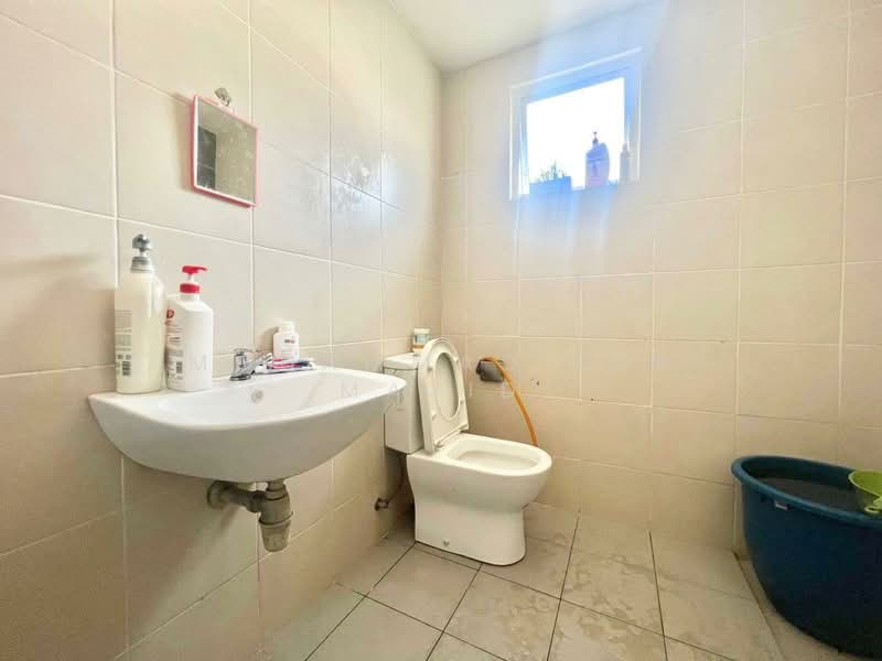 Rumah Teres 2 Tingkat untuk Dijual di Sungai Buloh (Selangor) - Mohammad Din Majid - Bathroom - PropertyGuru.com.my