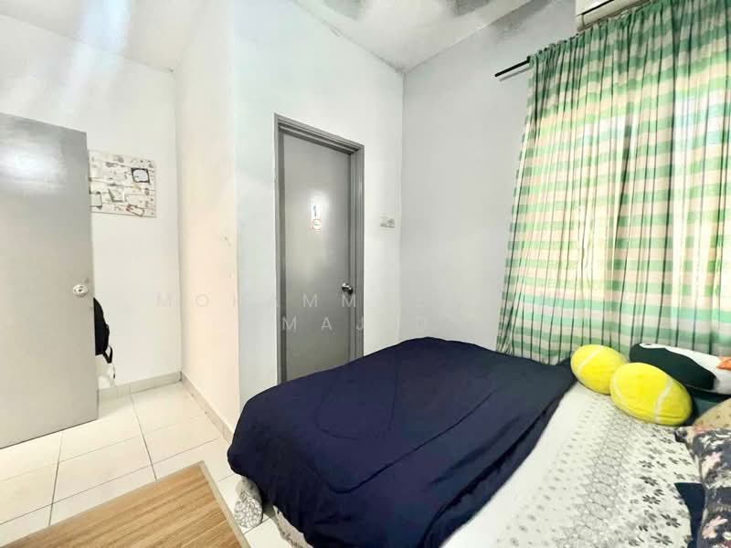 Rumah Teres 2 Tingkat untuk Dijual di Sungai Buloh (Selangor) - Mohammad Din Majid - Bedroom - PropertyGuru.com.my