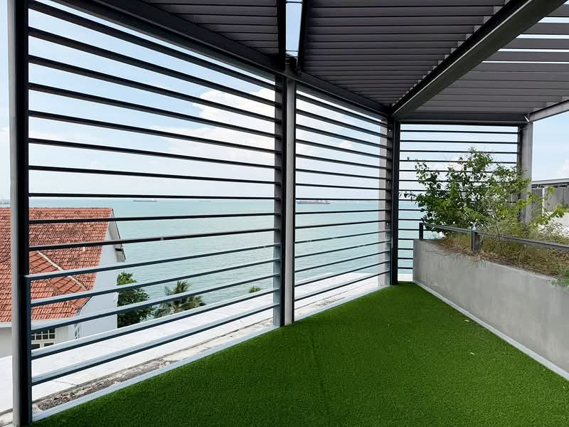 Kondominium untuk Dijual di Shorefront Residences - Allen Yeoh - Balcony - PropertyGuru.com.my