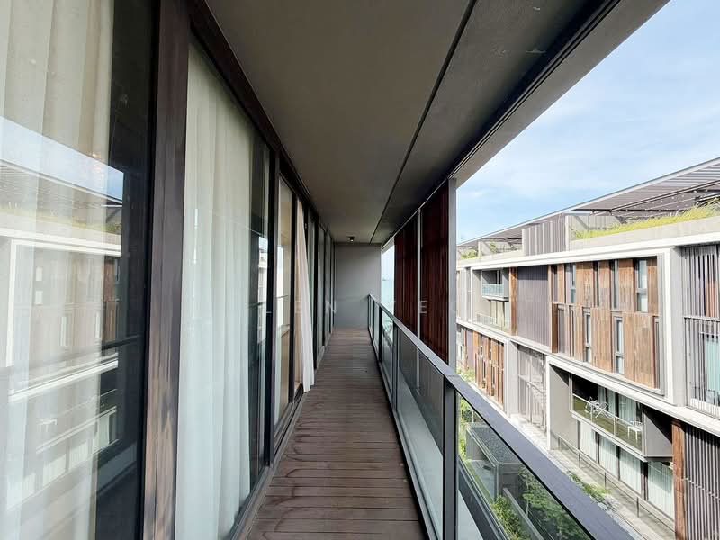 Kondominium untuk Dijual di Shorefront Residences - Allen Yeoh - Balcony - PropertyGuru.com.my