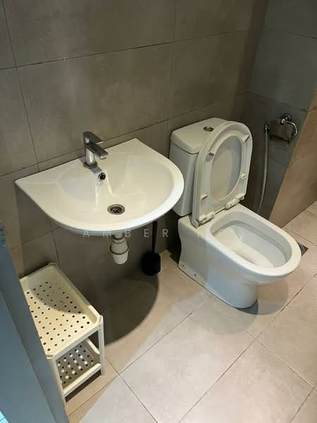 Service Residence for Sale at KL Traders Square - Amber Ng - Bathroom - PropertyGuru.com.my