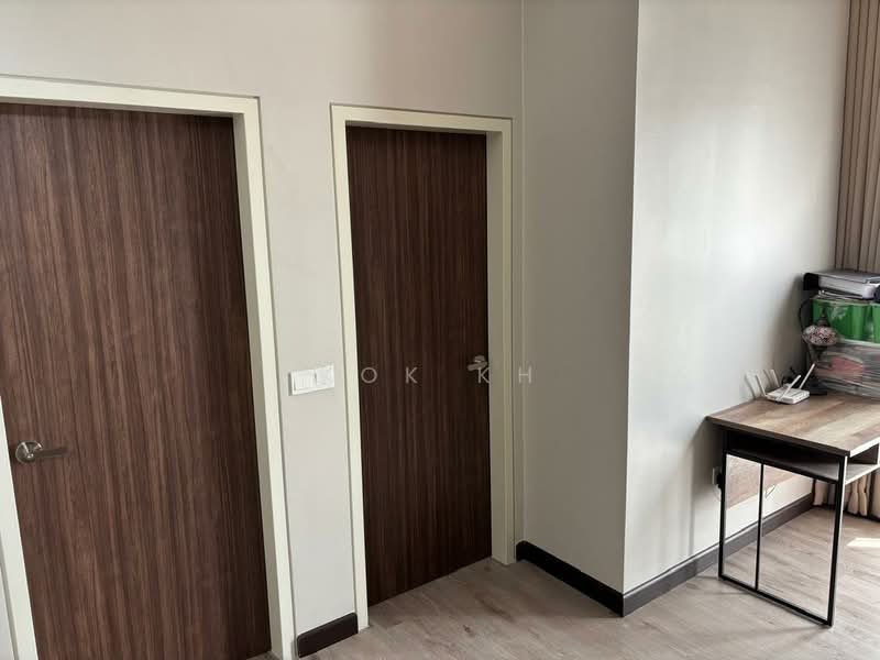 Rumah Teres untuk Dijual di Sungai Buloh (Selangor) - Kok KH - Corridor - PropertyGuru.com.my
