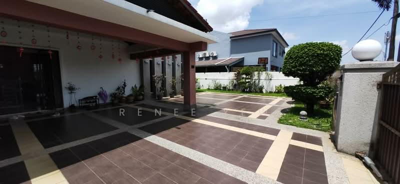 Semi-Detached House for Sale in Happy Garden (Kuchai Lama) - Renee Yew - PropertyGuru.com.my