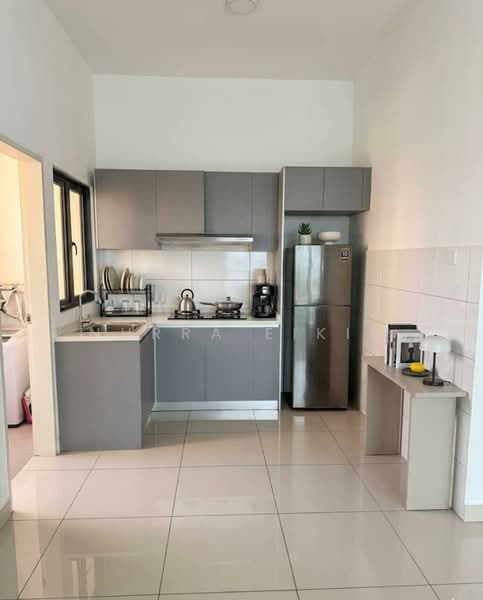 Servis Apartment untuk Disewa di Parkhill Residence - Nurra Eikin - Kitchen - PropertyGuru.com.my