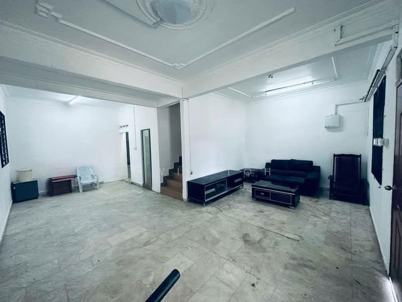 Commercial Semi-D for Rent in Taman Sri Tebrau (Johor Bahru) - Edwin Toh - Living Room - PropertyGuru.com.my