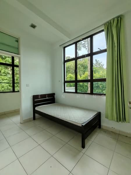 Bungalow for Rent in Iskandar Puteri (Nusajaya) (Johor) - Evelyn Heng - Bedroom - PropertyGuru.com.my