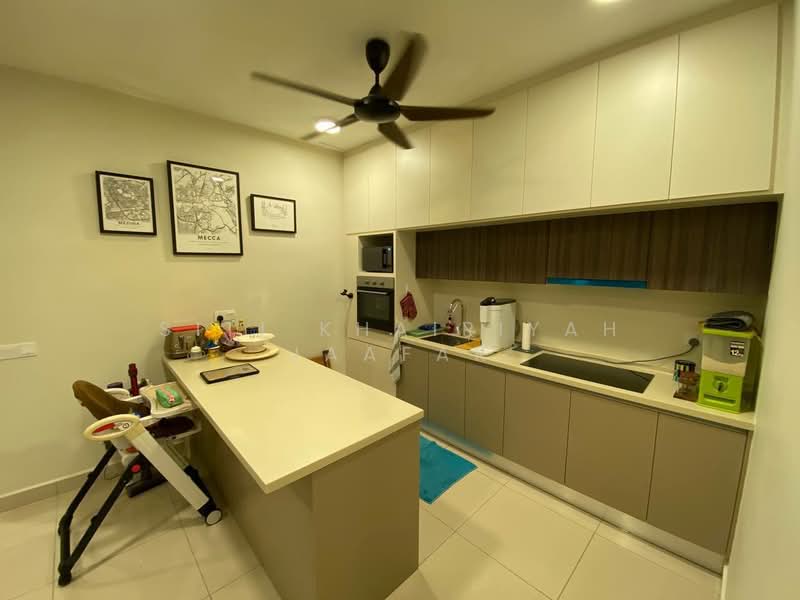 Service Residence for Sale at Henna Residence  @ The Quartz WM - SITI KHAIRIYAH JAAFAR - Kitchen - PropertyGuru.com.my
