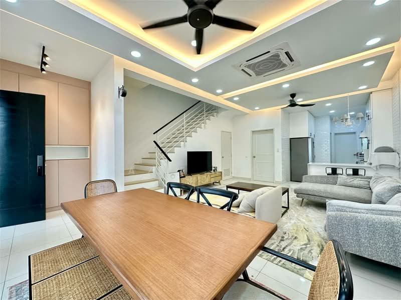 Rumah Teres 2 Tingkat untuk Dijual di Bandar Gamuda Gardens (Rawang) - Fazie Noor - Living Room - PropertyGuru.com.my