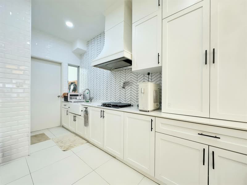 Rumah Teres 2 Tingkat untuk Dijual di Bandar Gamuda Gardens (Rawang) - Fazie Noor - Kitchen - PropertyGuru.com.my