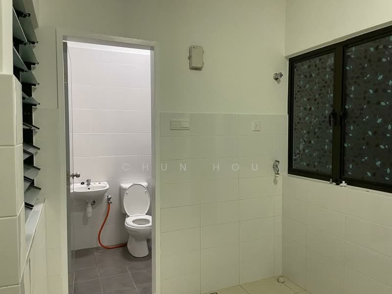 Rumah Teres 2 Tingkat untuk Dijual di Hulu Langat (Selangor) - Chun Hou - Bathroom - PropertyGuru.com.my