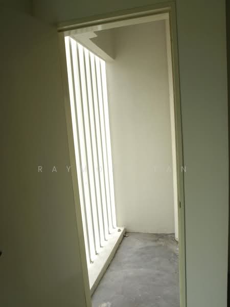 Office for Rent in Bandar Damansara Perdana (Damansara Perdana) - Raymond Tan - Balcony - PropertyGuru.com.my