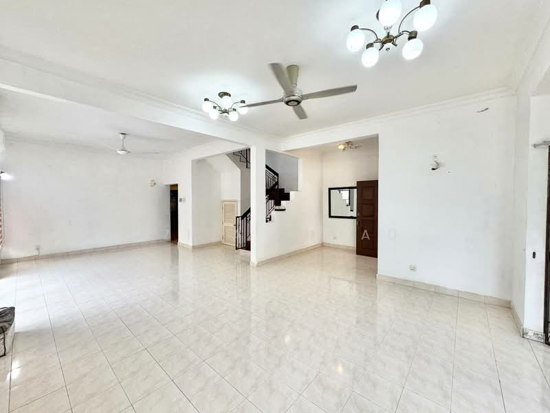 Rumah Teres 2.5 Tingkat untuk Dijual di Presint 16 (Putrajaya) - Azira Ahmad - Living Room - PropertyGuru.com.my