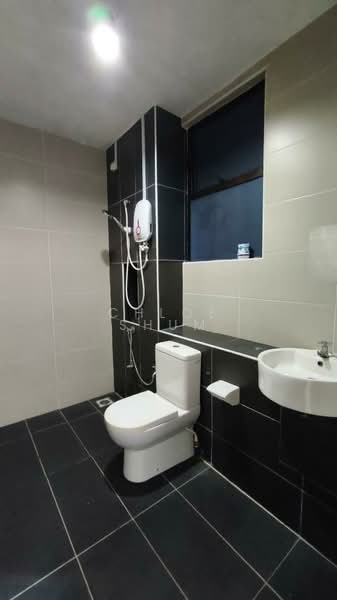 Apartment for Rent at Seri Austin Residence (Pangsapuri Seri Austin) - Chloe Shum - Bathroom - PropertyGuru.com.my