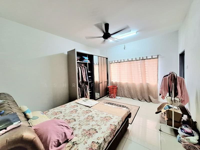 Rumah Teres 2 Tingkat untuk Dijual di Shah Alam (Selangor) - Ashraf Azwan - Bedroom - PropertyGuru.com.my