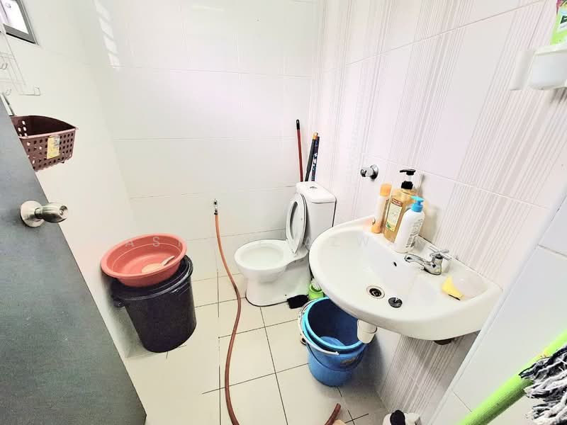 Rumah Teres 2 Tingkat untuk Dijual di Shah Alam (Selangor) - Ashraf Azwan - Bathroom - PropertyGuru.com.my