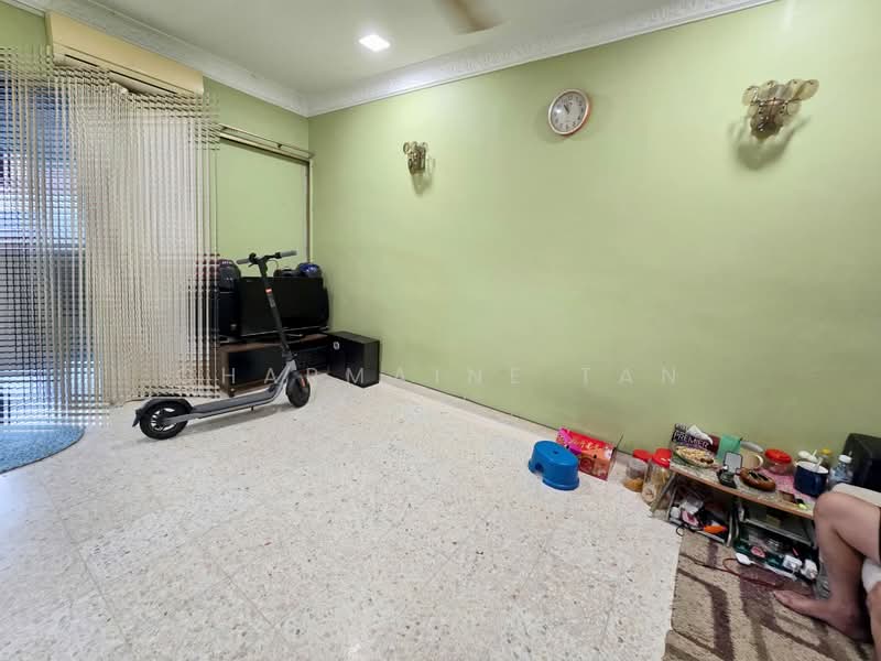 1-storey Terraced House for Sale in Bandar Sri Damansara (Selangor) - Charmaine Tan - Living Room - PropertyGuru.com.my