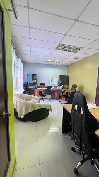 Shop / Office for Sale in Seksyen 7 (Shah Alam) - Noor Aini Bt Ayob - Interior - PropertyGuru.com.my